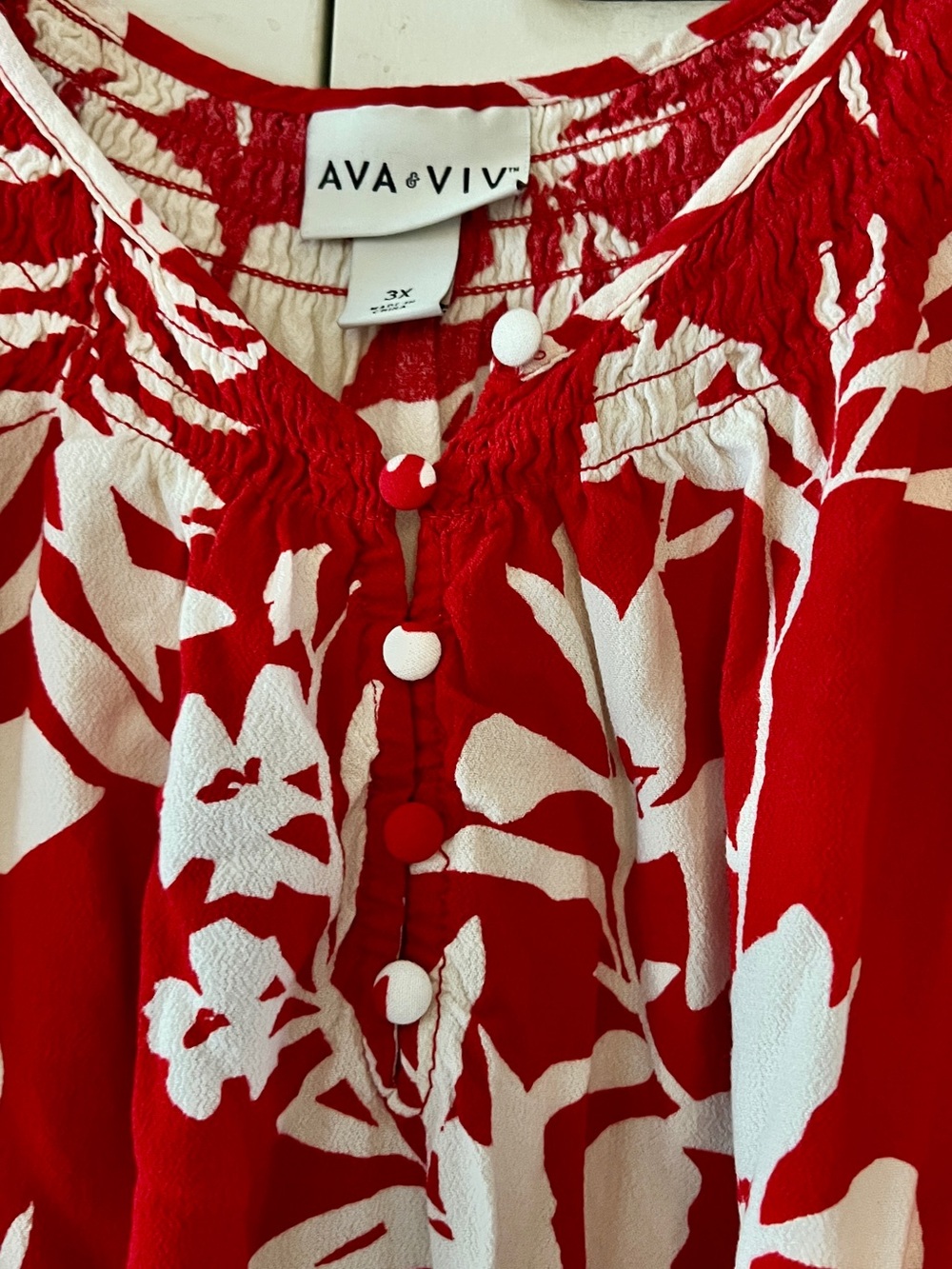 Ava & Viv Red and White Floral Button-Front Dress - Picture 3 of 8